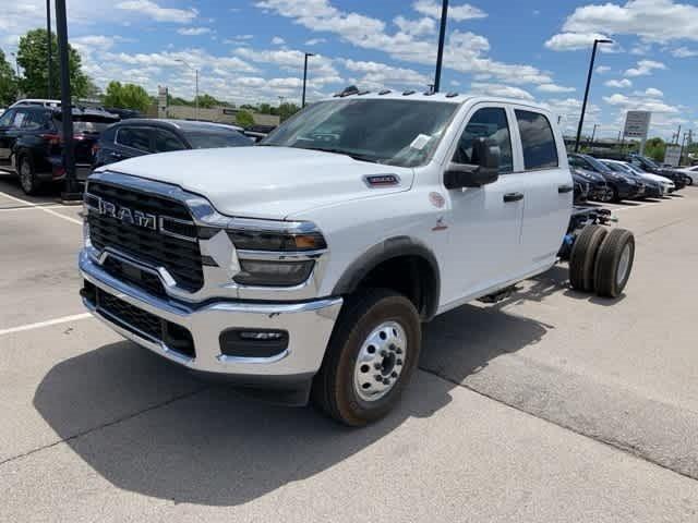 2025 RAM Ram 3500 Chassis Cab RAM 3500 TRADESMAN CREW CAB CHASSIS 4X4 60 CA