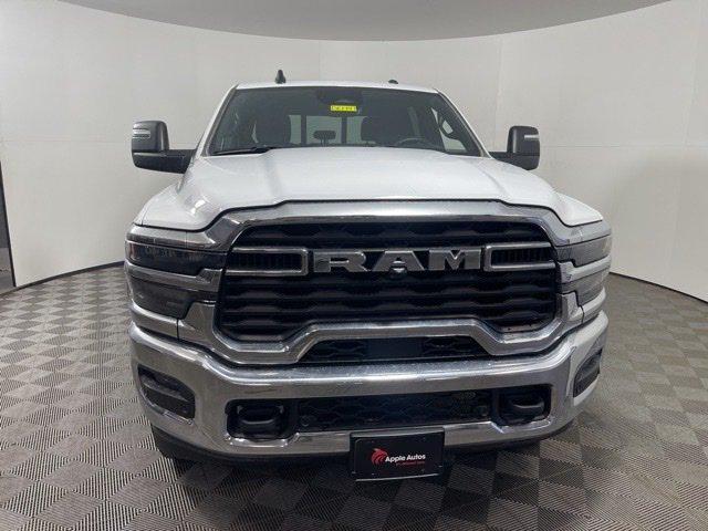 2025 RAM Ram 2500 RAM 2500 TRADESMAN CREW CAB 4X4 8 BOX 2025 RAM Ram 2500 RAM 2500 TRADESMAN CREW CAB 4X4 8 BOX