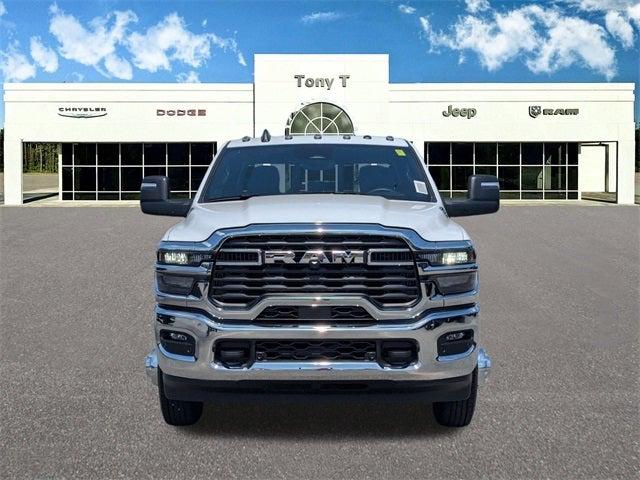 2025 RAM Ram 3500 RAM 3500 TRADESMAN CREW CAB 4X4 8 BOX
