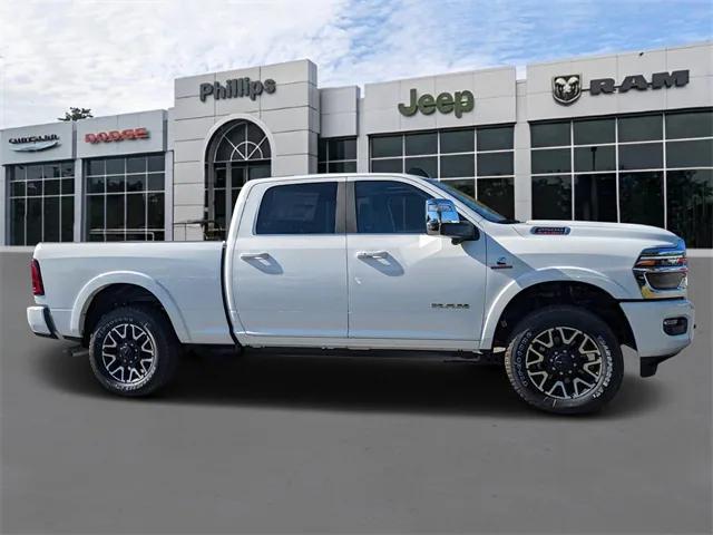 2025 RAM Ram 2500 RAM 2500 LIMITED LONGHORN CREW CAB 4X4 64 BOX