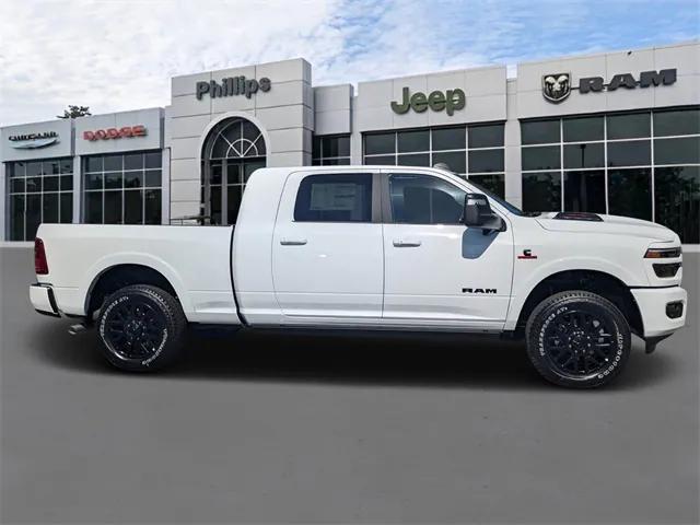 2025 RAM Ram 2500 RAM 2500 LIMITED MEGA CAB 4X4 64 BOX