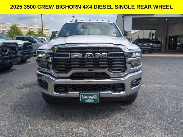 2025 RAM Ram 3500 RAM 3500 BIG HORN CREW CAB 4X4 8 BOX