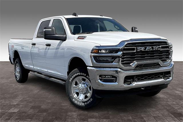 2025 RAM Ram 2500 RAM 2500 TRADESMAN CREW CAB 4X4 8 BOX