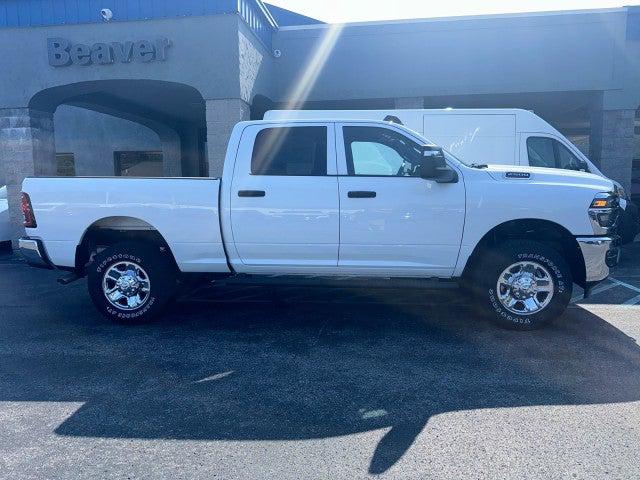 2025 Ram 2500 Tradesman Crew Cab 4x4 6'4" Box