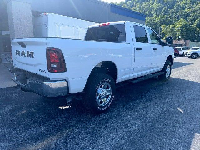 2025 Ram 2500 Tradesman Crew Cab 4x4 6'4" Box