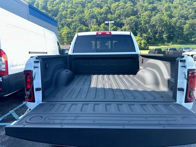 2025 Ram 2500 Tradesman Crew Cab 4x4 6'4" Box