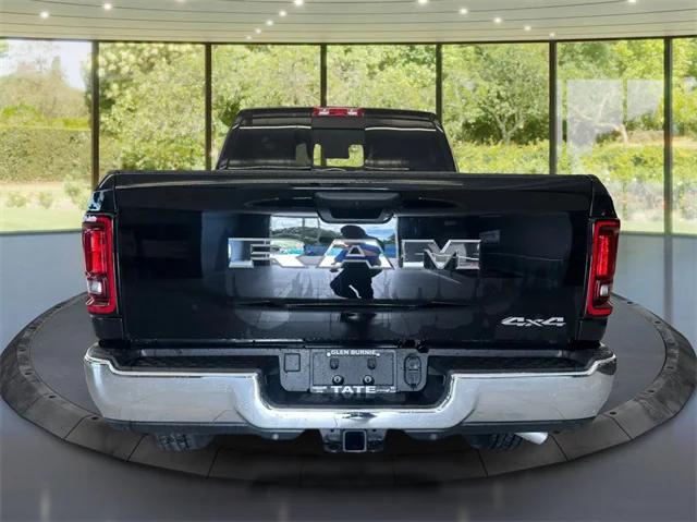 2025 RAM Ram 2500 RAM 2500 TRADESMAN CREW CAB 4X4 64 BOX