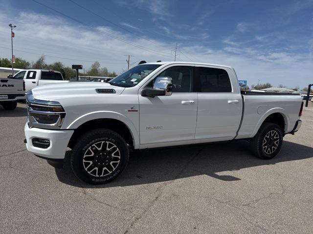 2025 RAM Ram 2500 RAM 2500 LIMITED LONGHORN CREW CAB 4X4 64 BOX