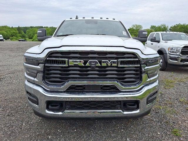 2025 RAM Ram 2500 RAM 2500 TRADESMAN CREW CAB 4X4 64 BOX