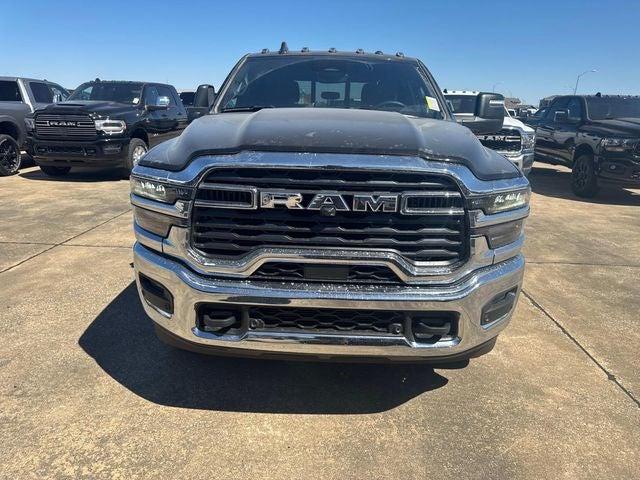 2025 RAM Ram 3500 RAM 3500 TRADESMAN CREW CAB 4X4 8 BOX