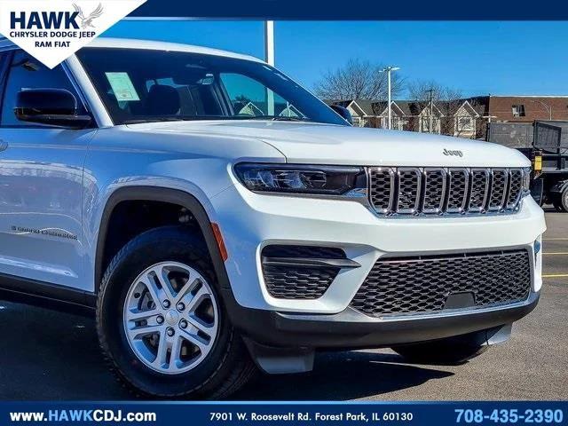 2025 Jeep Grand Cherokee Laredo 4x4
