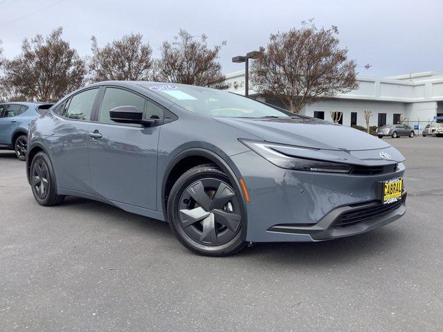 2024 Toyota Prius LE