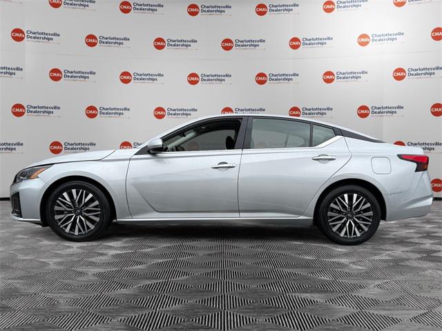 2023 Nissan Altima SV FWD
