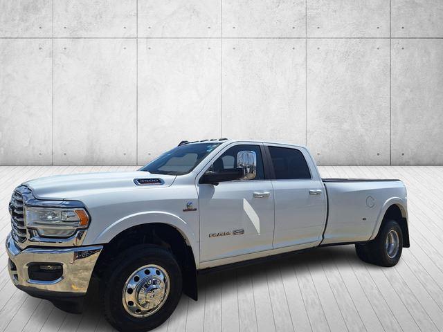 2019 RAM 3500 Longhorn Crew Cab 4x4 8 Box