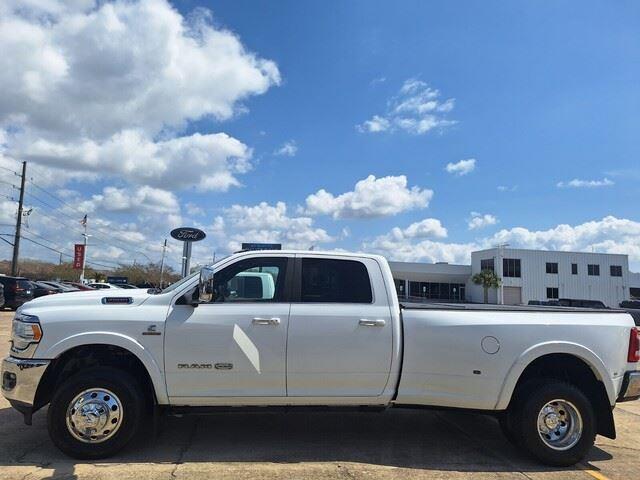 2019 RAM 3500 Longhorn Crew Cab 4x4 8 Box