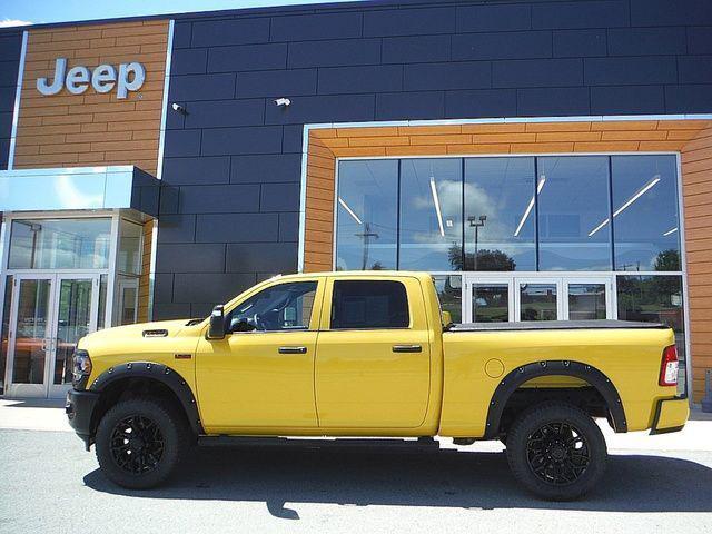 2024 RAM 2500 Tradesman Crew Cab 4x4 64 Box