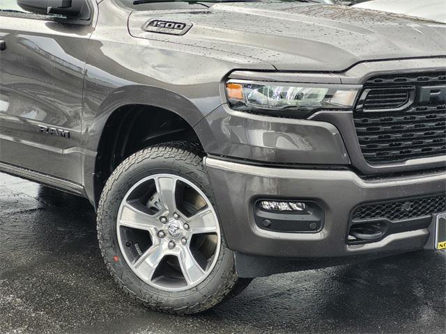 2025 RAM Ram 1500 RAM 1500 TRADESMAN CREW CAB 4X4 57 BOX