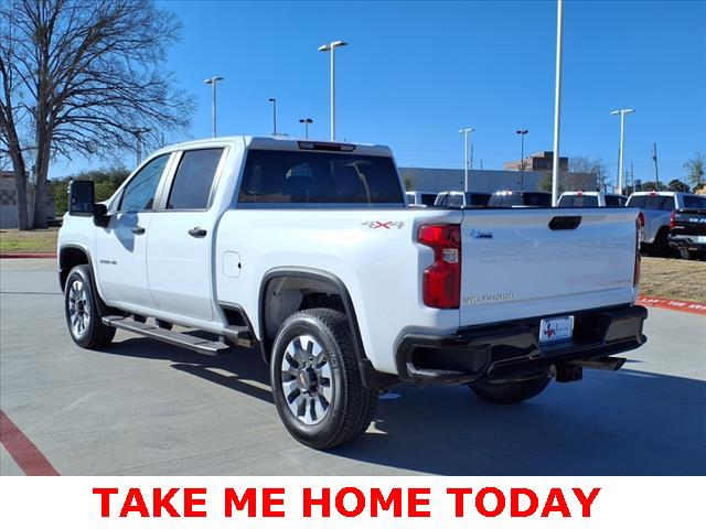 2022 Chevrolet Silverado 2500HD 4WD Crew Cab Standard Bed Custom