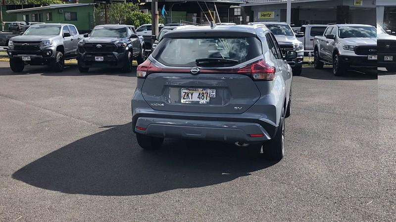 2022 Nissan Kicks SV Xtronic CVT