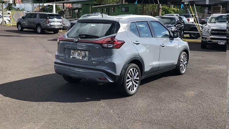 2022 Nissan Kicks SV Xtronic CVT
