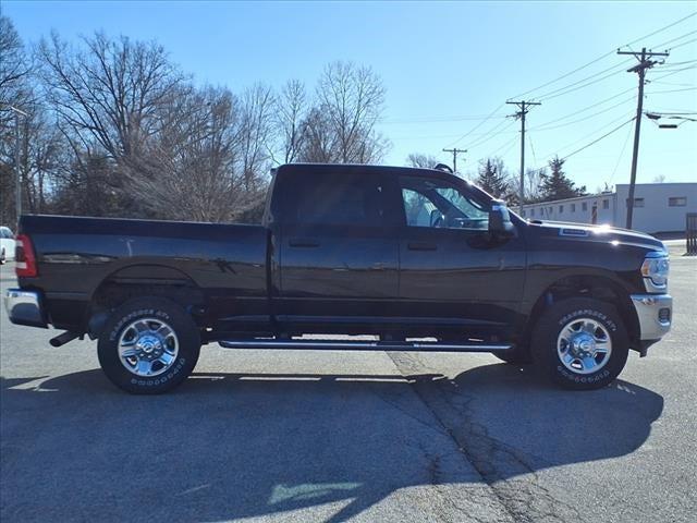 2024 RAM Ram 2500 RAM 2500 TRADESMAN CREW CAB 4X4 64 BOX