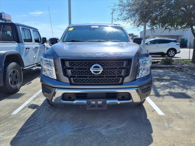 2021 Nissan TITAN Crew Cab SV 4x2