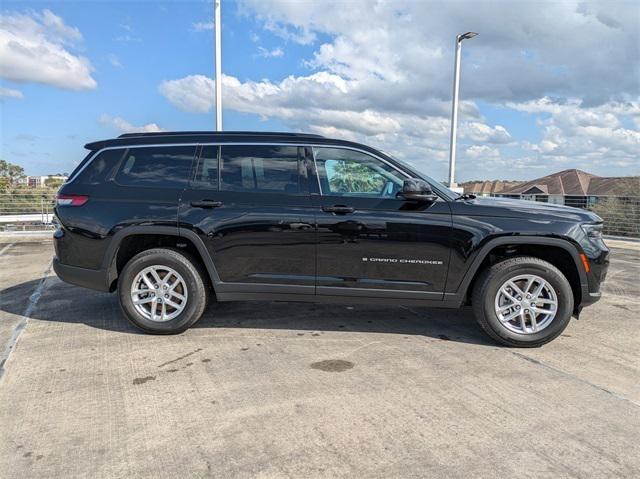 2025 Jeep Grand Cherokee GRAND CHEROKEE LAREDO X 4X2