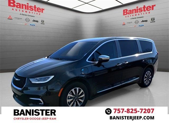 2023 Chrysler Pacifica Hybrid Limited