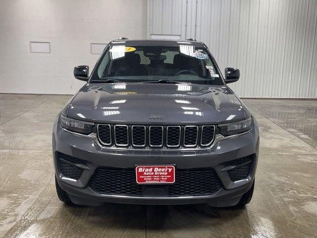 2023 Jeep Grand Cherokee Laredo 4x4