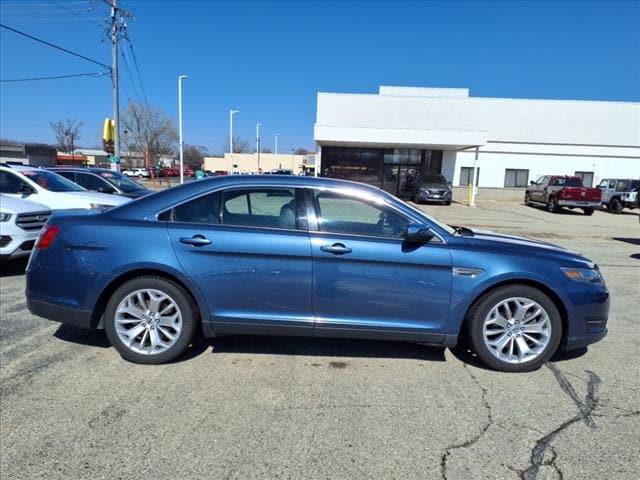 2018 Ford Taurus Limited