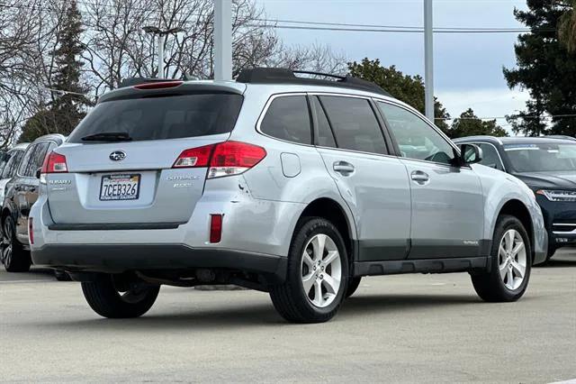 2013 Subaru Outback 2.5i Limited
