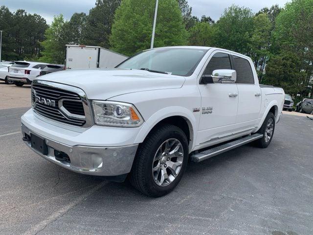 2017 RAM 1500 Limited Crew Cab 4x4 57 Box