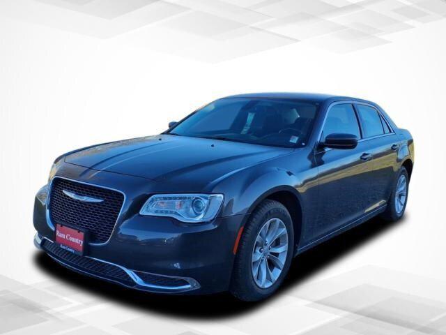 2022 Chrysler 300 Touring