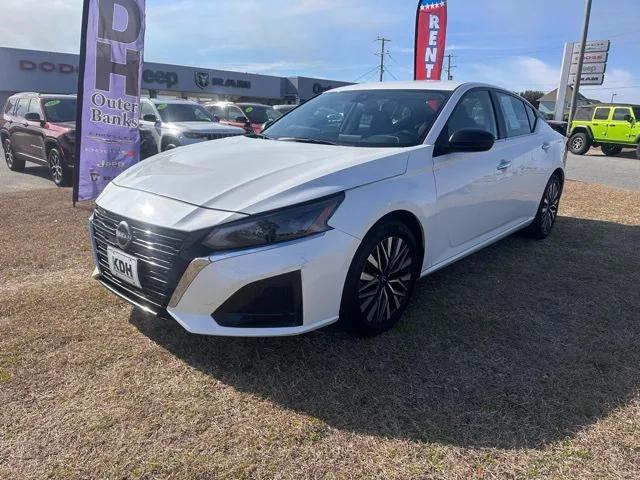 2024 Nissan Altima SV FWD