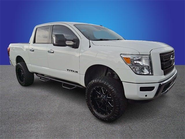 2021 Nissan TITAN Crew Cab SV 4x4