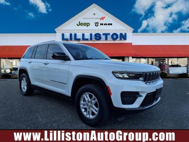 2022 Jeep Grand Cherokee Laredo