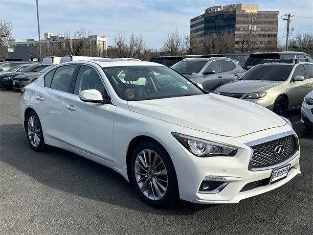 2022 INFINITI Q50 LUXE AWD