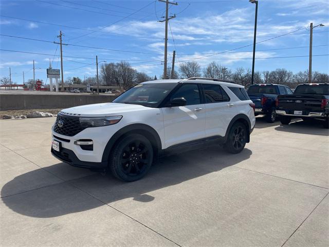 2022 Ford Explorer ST-Line
