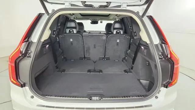 2025 Volvo XC90 Plug-In Hybrid T8 Ultra 7-Seater