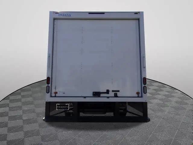 2024 Ford E-450 Cutaway Base