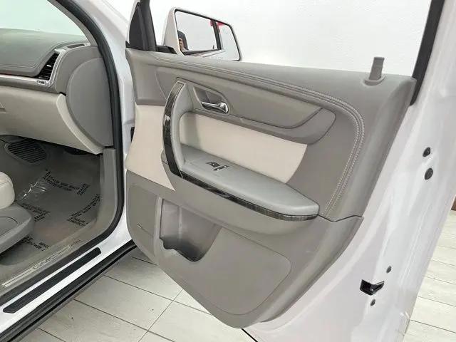 2017 GMC Acadia Limited