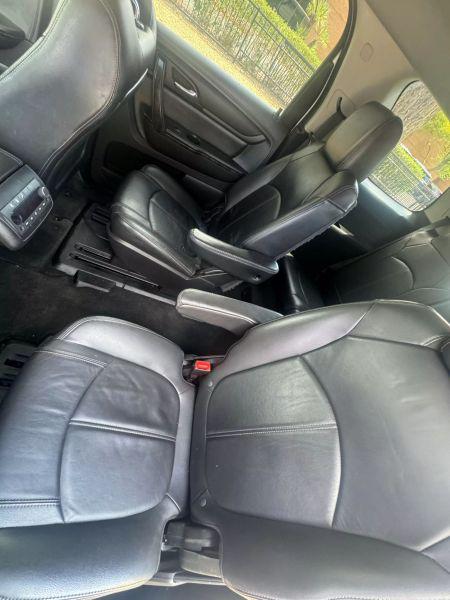 2016 GMC Acadia SLT-1