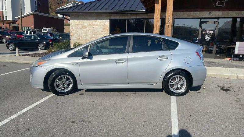 2011 Toyota Prius Two