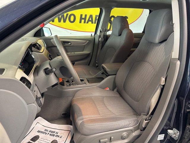 2017 Chevrolet Traverse LS