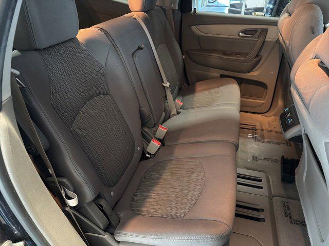 2017 Chevrolet Traverse LS