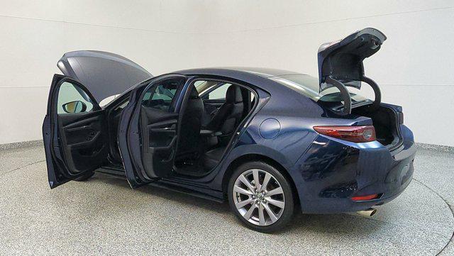 2021 Mazda Mazda3 Select