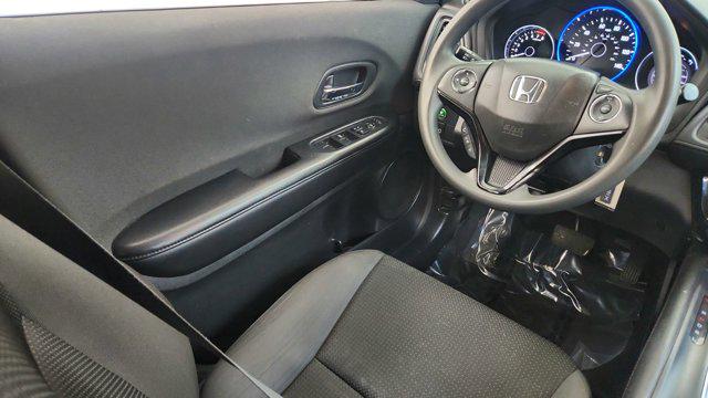 2022 Honda HR-V 2WD LX