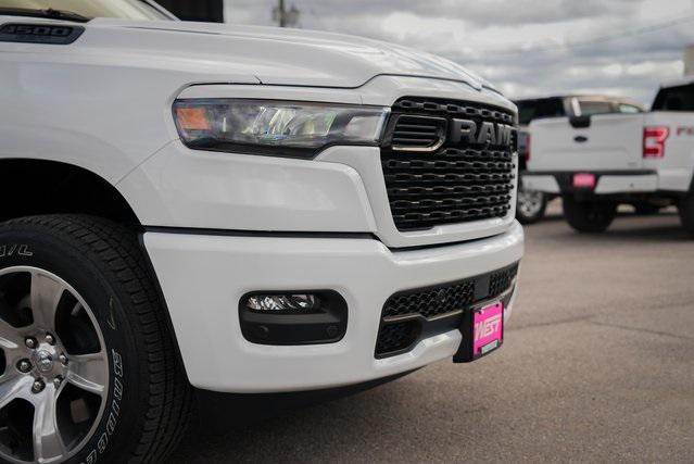 2025 RAM Ram 1500 RAM 1500 TRADESMAN CREW CAB 4X4 57 BOX