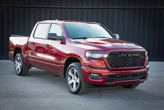 2025 RAM Ram 1500 RAM 1500 TRADESMAN CREW CAB 4X4 57 BOX