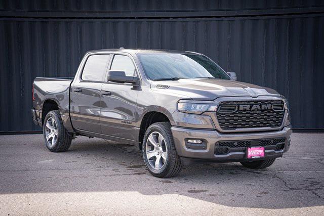 2025 RAM Ram 1500 RAM 1500 TRADESMAN CREW CAB 4X4 57 BOX